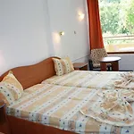 酒店 Kamchia Park 3*