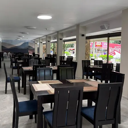 Готель Kamchia Park 3*