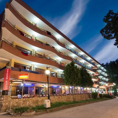 Hotel Kamchia Park 3*